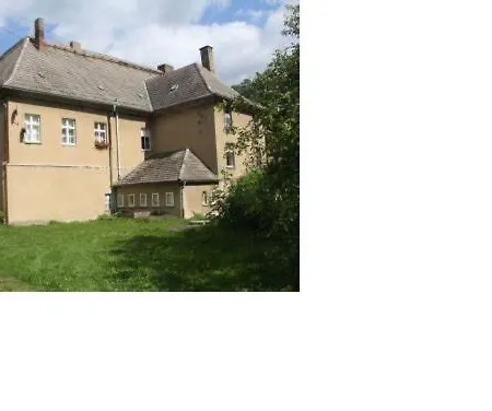 Apartment Im Gutshaus In Haehnichen Hahnichen
